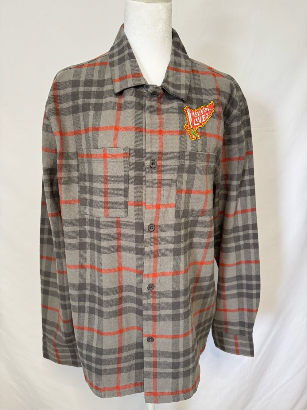 Stranger Things Hellfire Lives Flannel Shirt No Boundaries Men Size M NWT